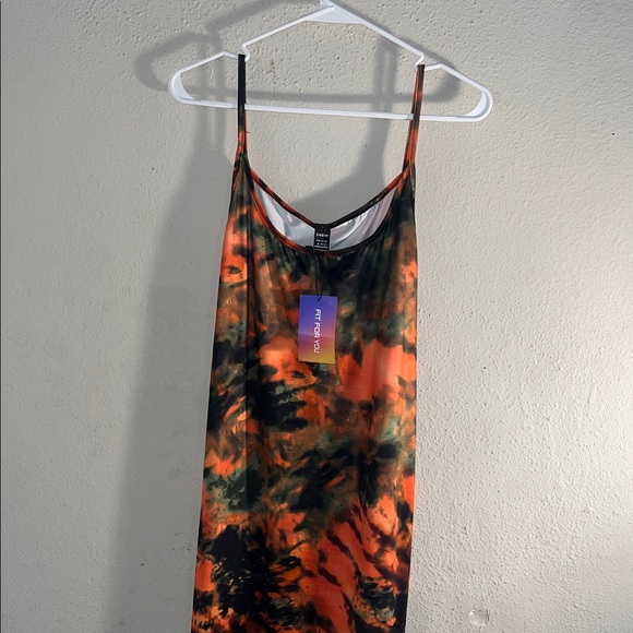 SHEIN Dresses & Skirts - SHEIN Orange and Black Tie-Dye Dress
